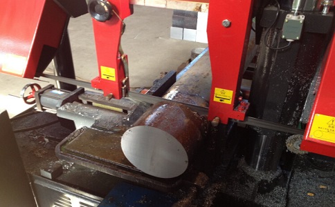 象州卧式带锯床加工时出现明显振荡如何排查？